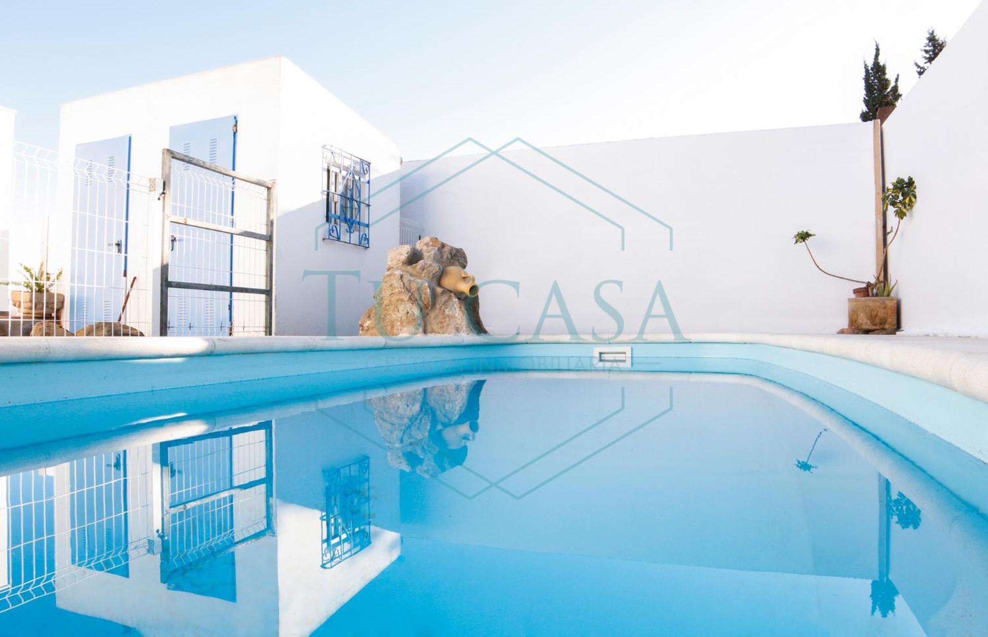 La Rana, Apartamentos En Urbanizacion Con Piscina Comunitaria チクラナ・デ・ラ・フロンテーラ エクステリア 写真