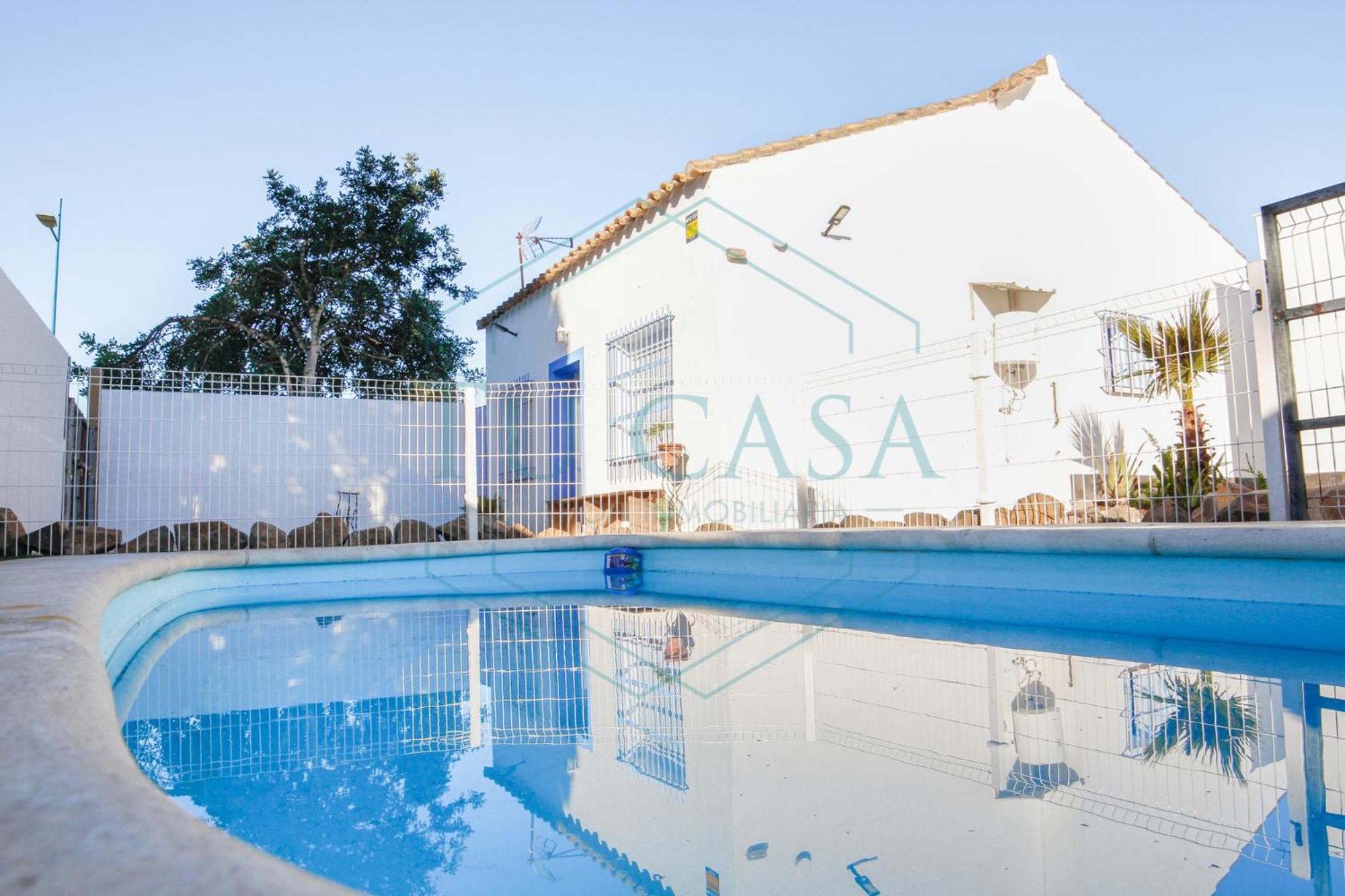 La Rana, Apartamentos En Urbanizacion Con Piscina Comunitaria チクラナ・デ・ラ・フロンテーラ エクステリア 写真