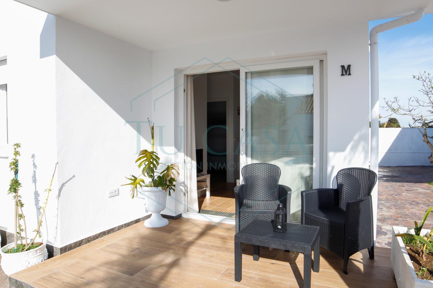 La Rana, Apartamentos En Urbanizacion Con Piscina Comunitaria チクラナ・デ・ラ・フロンテーラ エクステリア 写真